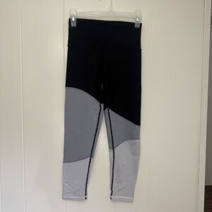 Aerie Black and Gray Colorblock Athletic Leggings